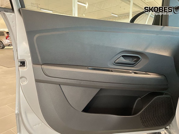 Dacia Sandero 15 of 19