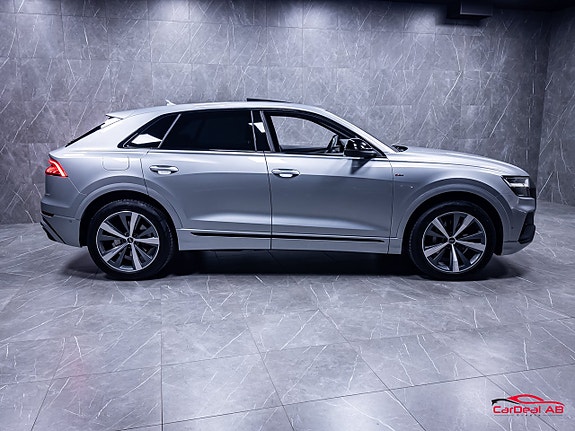 Audi Q8 8 of 30