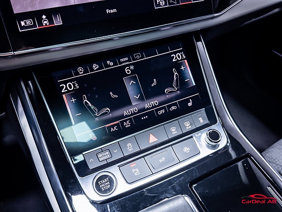 Audi Q8 27 of 30