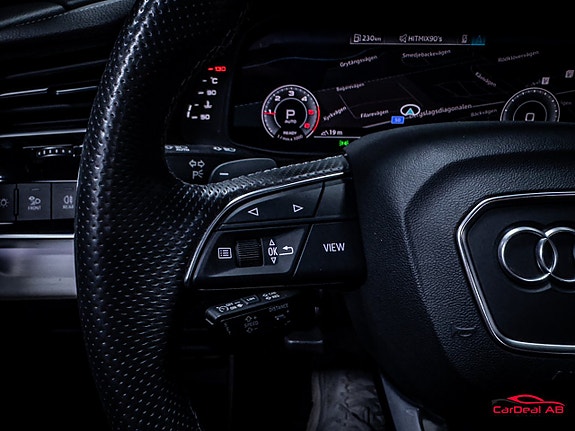 Audi Q8 22 of 30