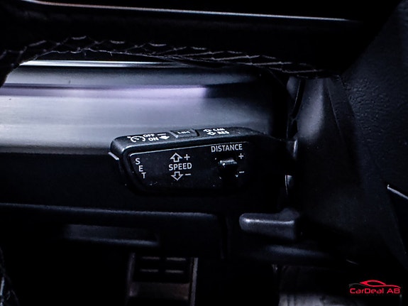 Audi Q8 20 of 30