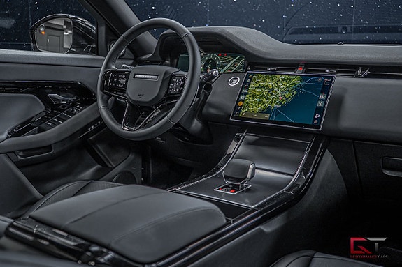 Land Rover Range Rover Evoque 18 of 21