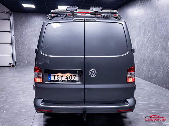 Volkswagen Transporter 6 of 29