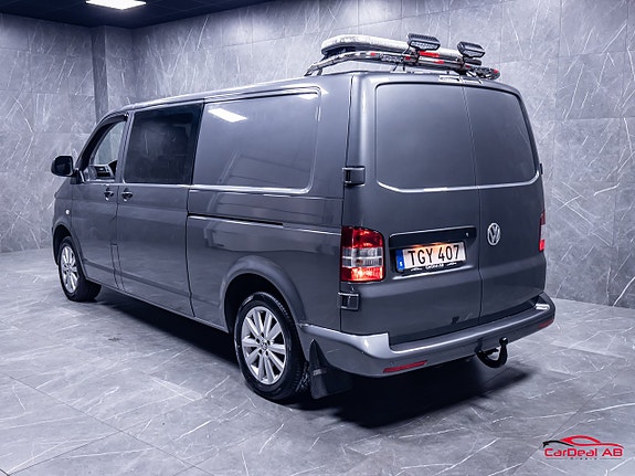 Volkswagen Transporter 5 of 29