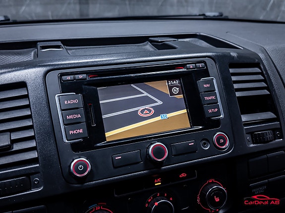 Volkswagen Transporter 23 of 29