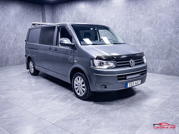 Volkswagen Transporter 9 of 29