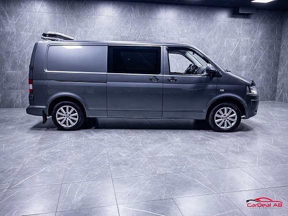 Volkswagen Transporter 8 of 29