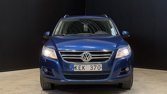 Volkswagen Tiguan 2 of 21