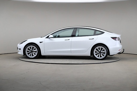Tesla Model 3 4 of 26