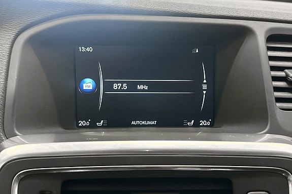 Volvo V60 11 of 18
