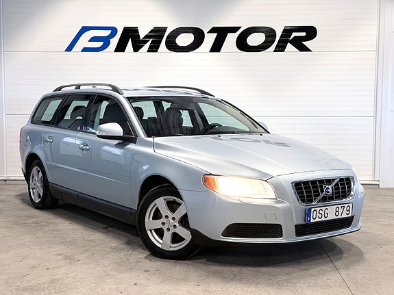 Volvo V70 7 of 14