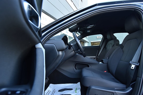 Polestar 2 13 of 30