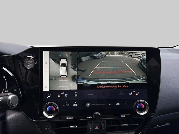 Lexus NX450h+ 13 of 15
