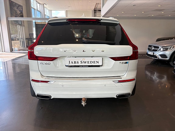 Volvo XC60 4 of 15