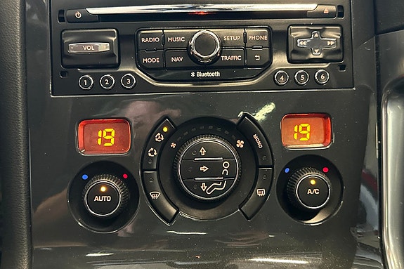 Peugeot 3008 13 of 17