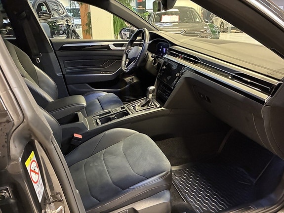 Volkswagen Arteon 11 of 13