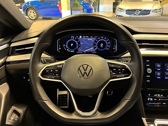 Volkswagen Arteon 8 of 13