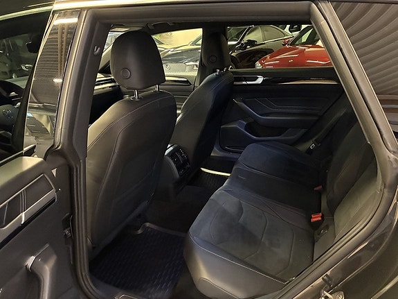 Volkswagen Arteon 12 of 13