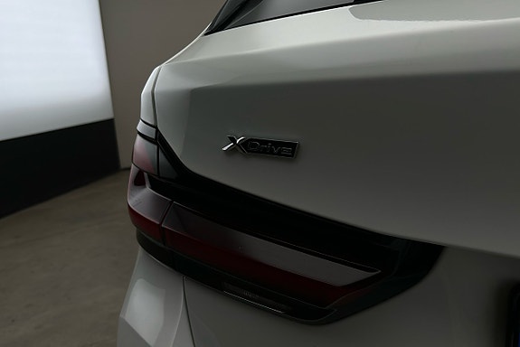 BMW 530e 25 of 25