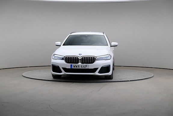 BMW 530e 3 of 25