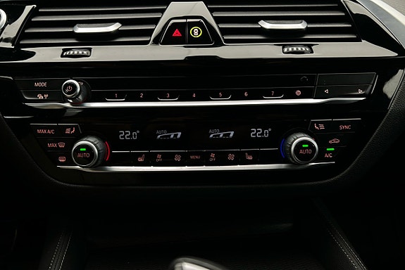 BMW 530e 18 of 25