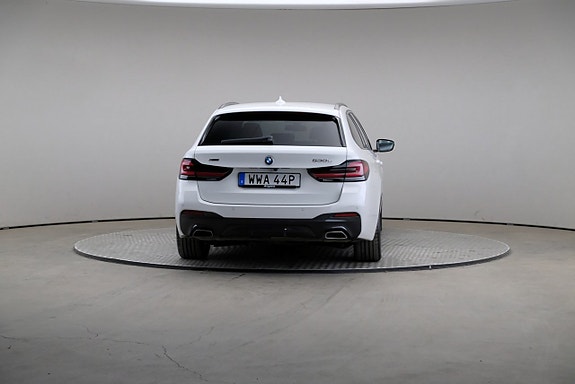 BMW 530e 5 of 25