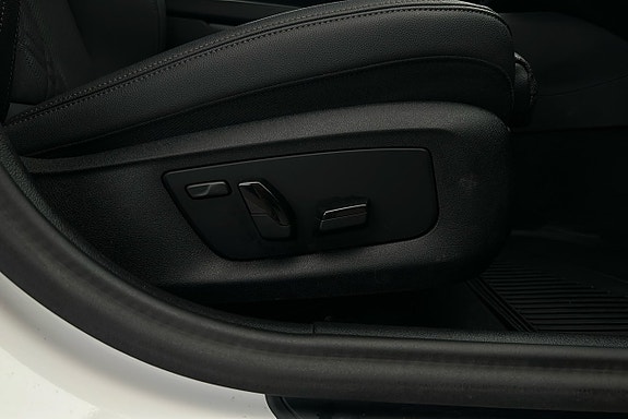 BMW 530e 17 of 25