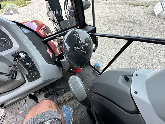 Valtra A134 med skogsvagn 18 of 27