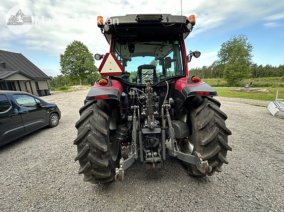 Valtra A134 med skogsvagn 5 of 27