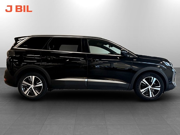 Peugeot 5008 15 of 17