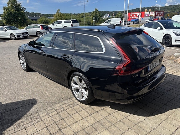 Volvo V90 3 of 15