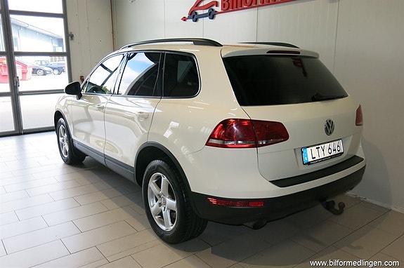 Volkswagen Touareg 5 of 16