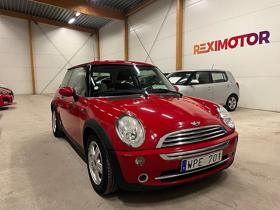 MINI Cooper 2 of 16