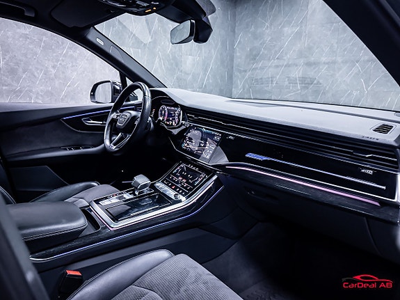 Audi Q7 15 of 30