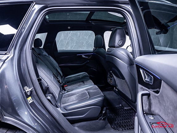 Audi Q7 17 of 30