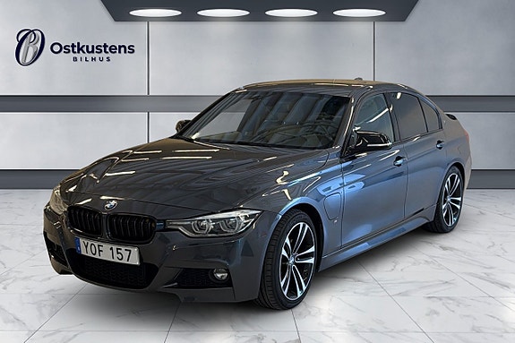 BMW 330e 6 of 11