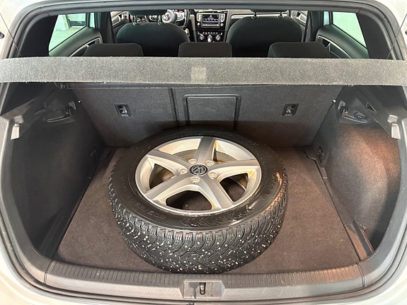 Volkswagen Golf I 18 of 18