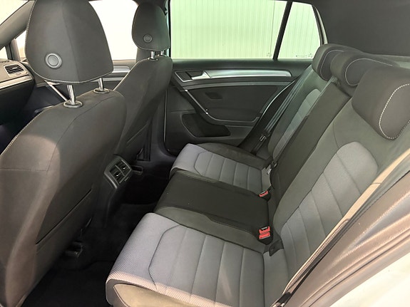 Volkswagen Golf I 16 of 18