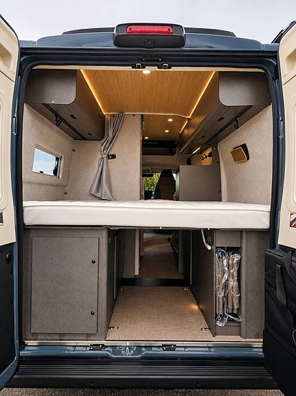 Hymer Redwood 600 Explorer 11 of 14