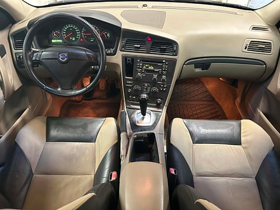 Volvo S60 9 of 22