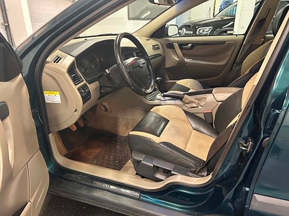 Volvo S60 8 of 22