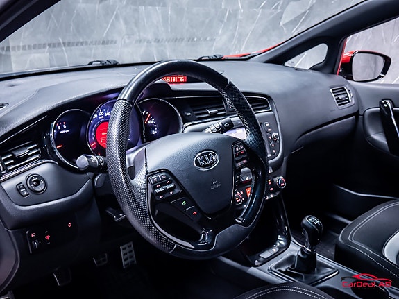 Kia Ceed 14 of 28