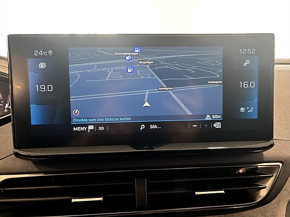 Peugeot 5008 10 of 17