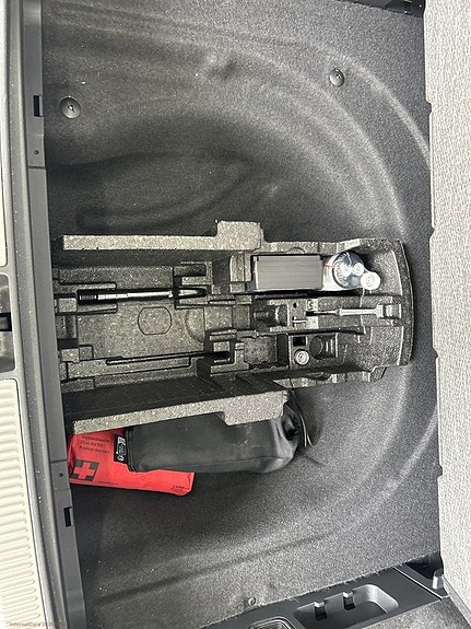 Volkswagen Passat 9 of 10