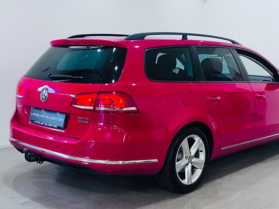 Volkswagen Passat 18 of 19