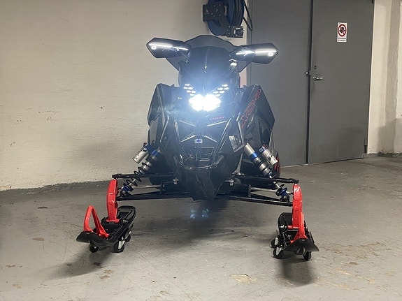 Polaris XCR 650 136" -23 Sveg 2 of 6