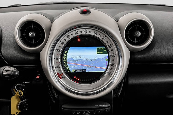 MINI Countryman Cooper SD 14 of 16