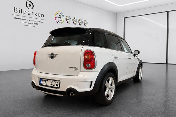 MINI Countryman Cooper SD 2 of 16