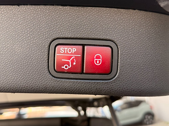 Mercedes-Benz GLS350 d 24 of 27