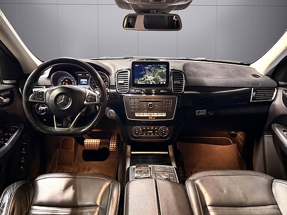 Mercedes-Benz GLS350 d 9 of 27
